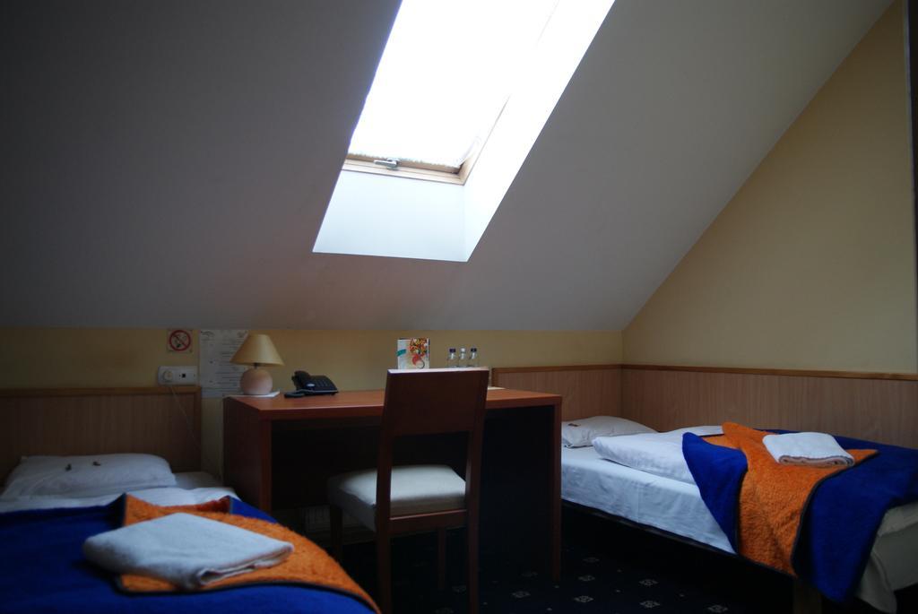 Willa Wiosna Września Habitación foto